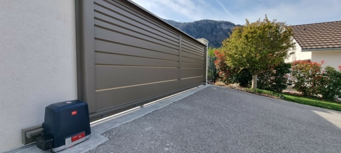 Portail électrique BFT moteur Deimos Ultra Help one Tec